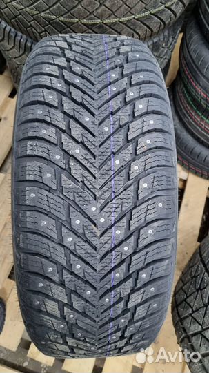 Nokian Tyres Hakkapeliitta 10p SUV 285/60 R18 116T