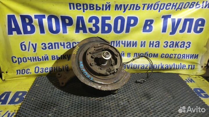 Кулак задний левый Chery M11 (A3)