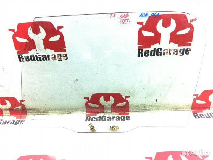 Стекло двери переднее левое Jeep Wrangler TJ ERH