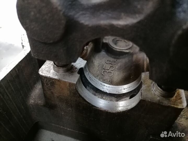 Головка блока 1.5 E5 для Mazda 323 1980-1989