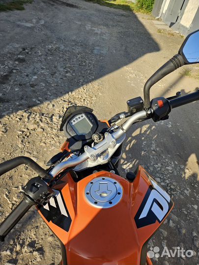 KTM Duke 125