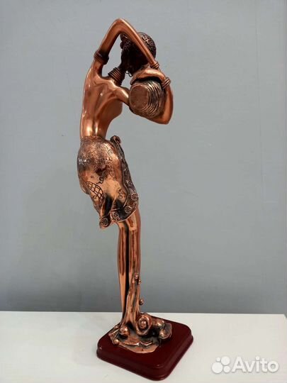 Статуэтка негритянка