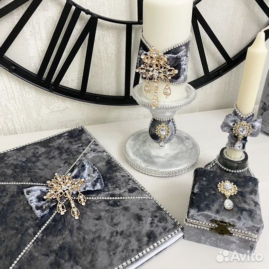 Свадебный набор: бокалы, свечи, книга и др