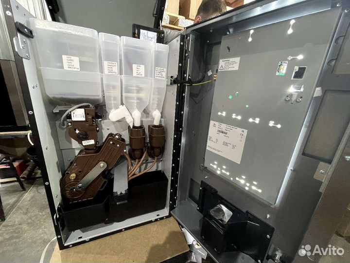 Стойка для кофейни самообслуживания / Кофе корнер