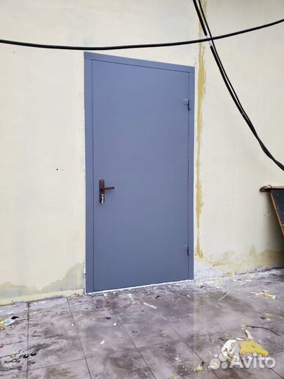 Дверь входная металлическая