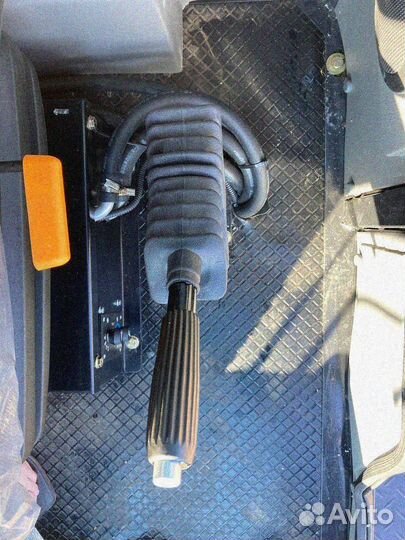 Телескопический погрузчик Builder TL20, 2023