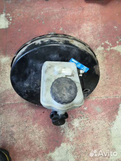 Усилитель тормозов вакуумный Mercedes Vito 638