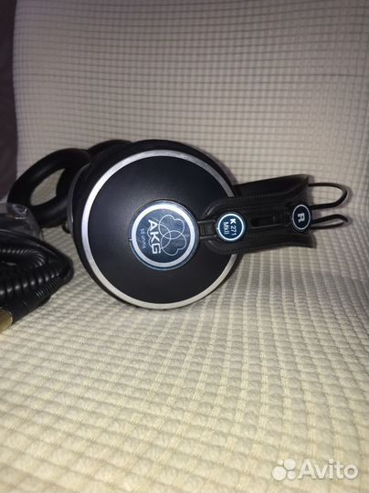 AKG K 271 MK II