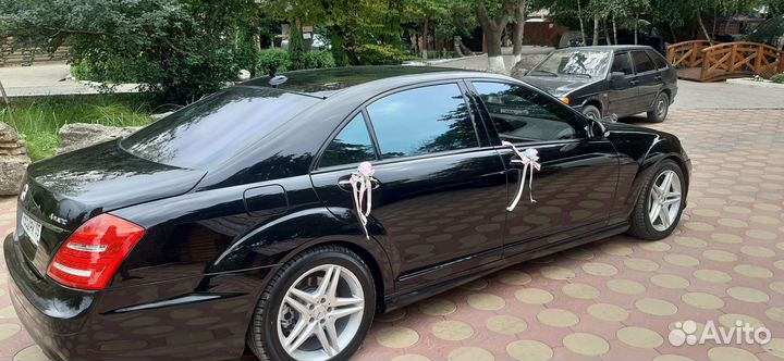 Аренда авто с водителем