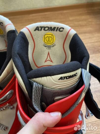 Горнолыжные ботинки мужские 42 Atomic