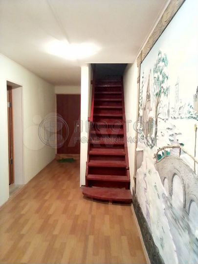 4-к. квартира, 80 м², 1/2 эт.