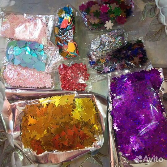 Пайетки для творчества разных видов