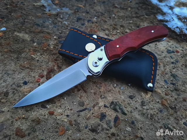 Нож складной из красной карельской березы