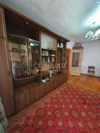 2-к. квартира, 44 м², 3/4 эт.