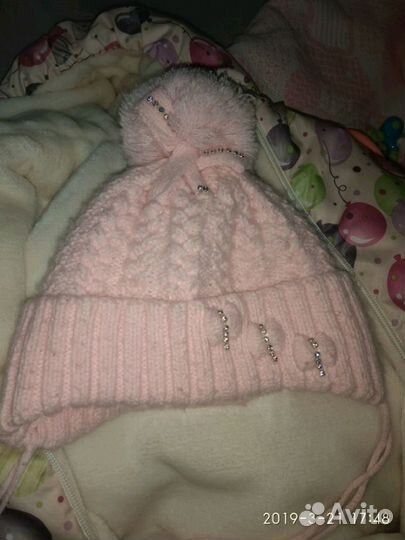 Комбинезон на весну в подарок шапочку