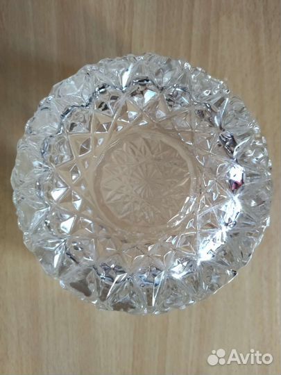 Ваза хрустальная