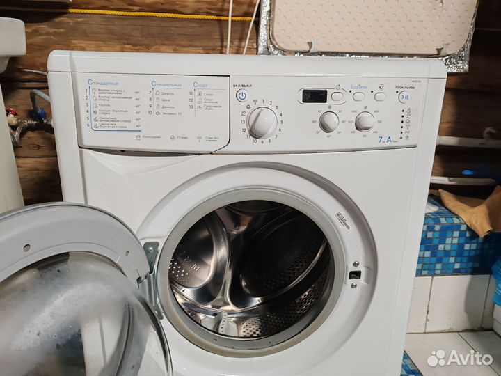 Стиральная машина автомат