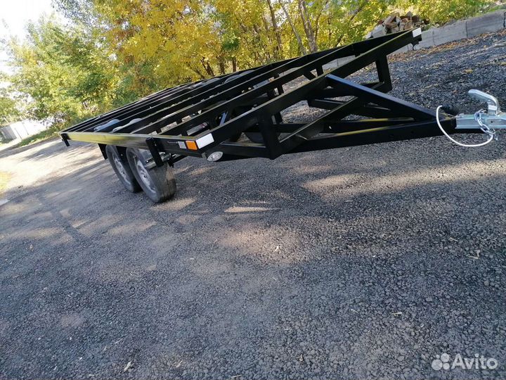 Прицеп пчелоприцеп