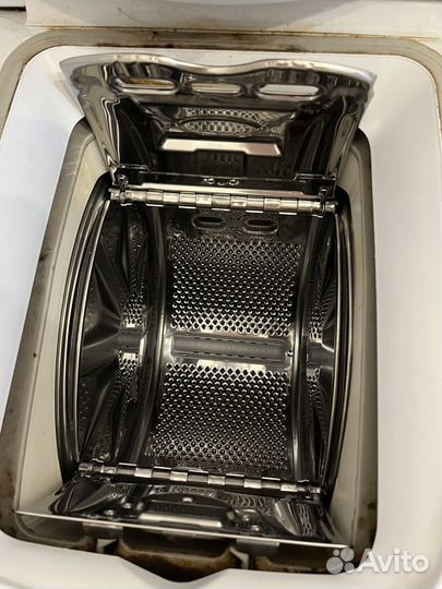 Стиральная машина Indesit с вертикальной загрузкой