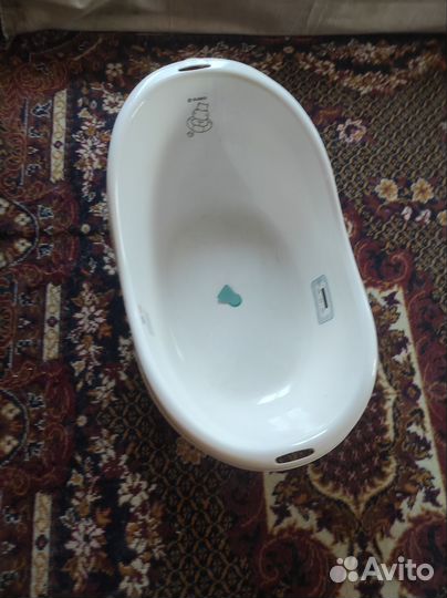 Ванна и горка для купания новорожденного