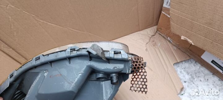 Фары на toyota funcargo