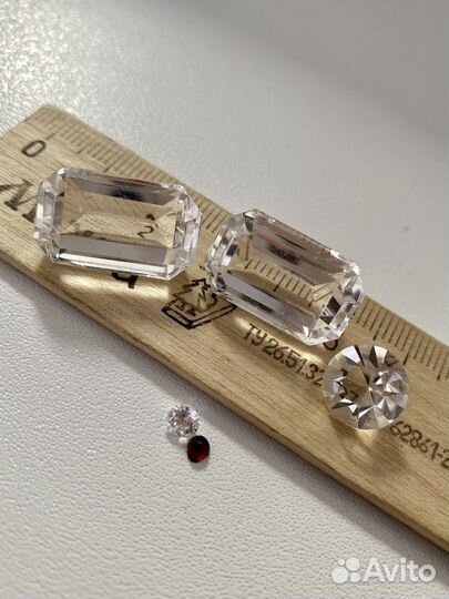 Набор драгоценных камней