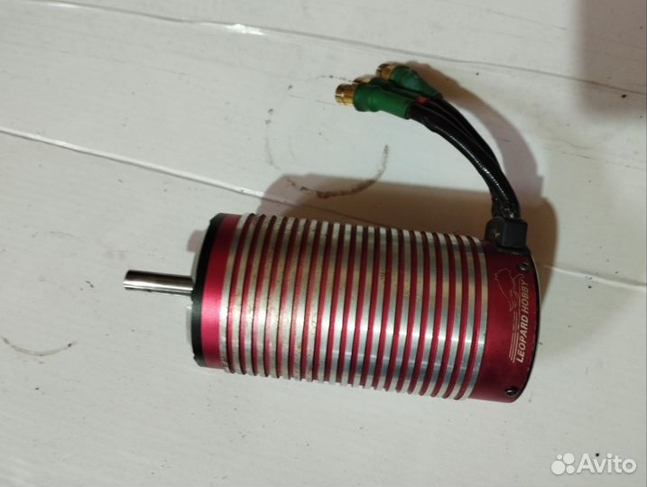 Эл. Мотор leopard hobby 58110 950kv