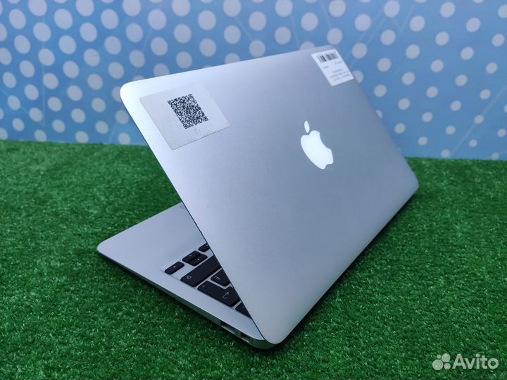 MacBook Air 11 2011