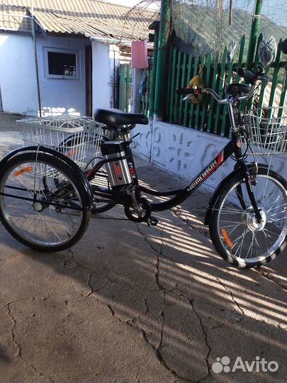 Электровелосипед трехколесный