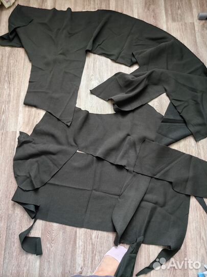 Кусочки ткани для рукоделия