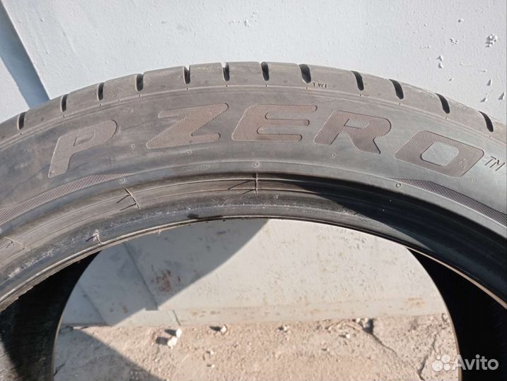 Pirelli P Zero PZ4 315/35 R21 111Y