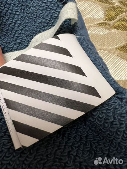 Брючный костюм женский