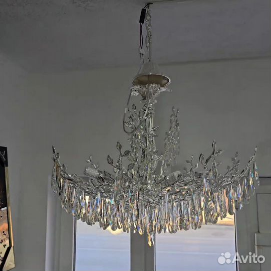 Люстра подвесная потолочная