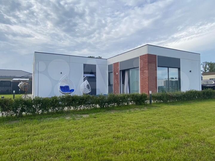 Дом 170 м² на участке 8 сот.