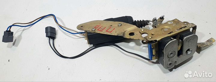 Замок двери передней правой Saab 9000