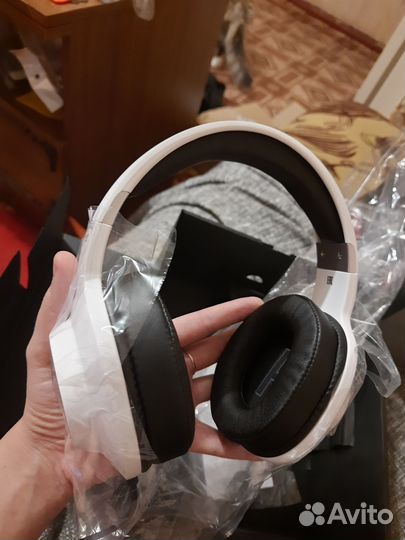 Игровые наушники Edifier G2ll белые