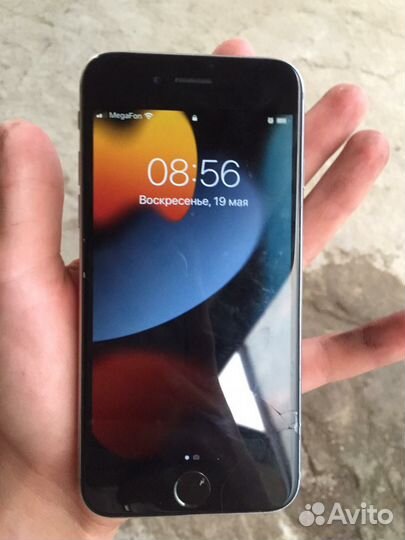 iPhone 6S, 64 ГБ