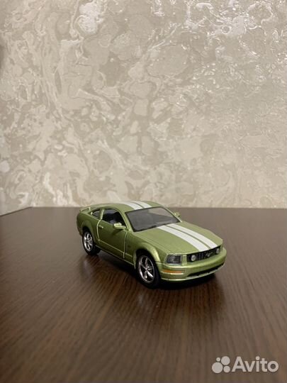 Игрушечные машинки