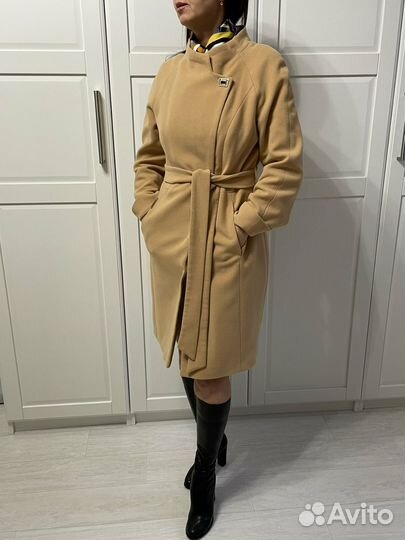 Пальто женское осеннее 46 размер