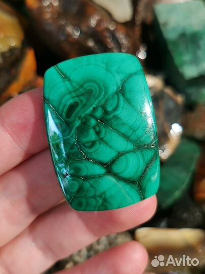 Малахит Африка, кабошон