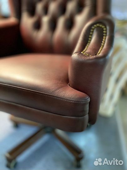 Компьютерное кресло