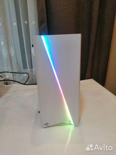 Игровой пк Core i3/16Gb/SSD512/HDD1Tb/Rx580 8Gb