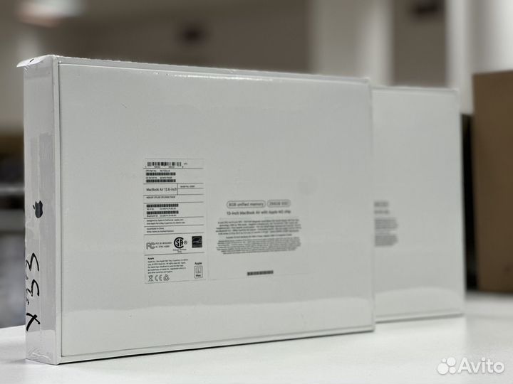 Новый MacBook air with apple m2