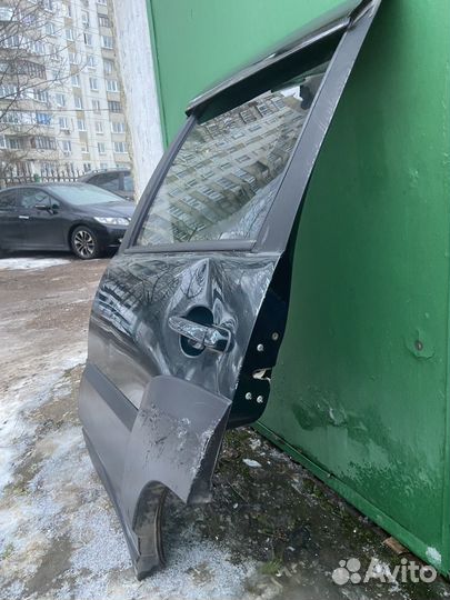 Дверь задняя левая в сборе Нива Travel