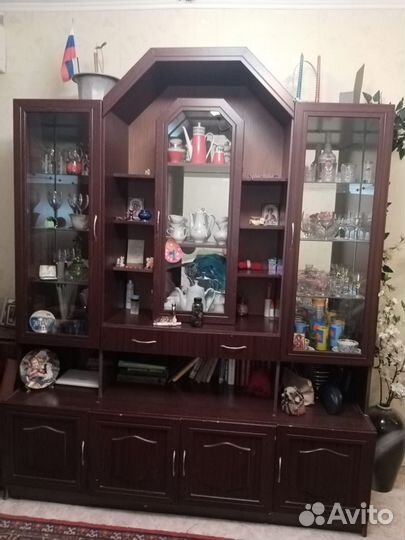 Стенка в гостиную