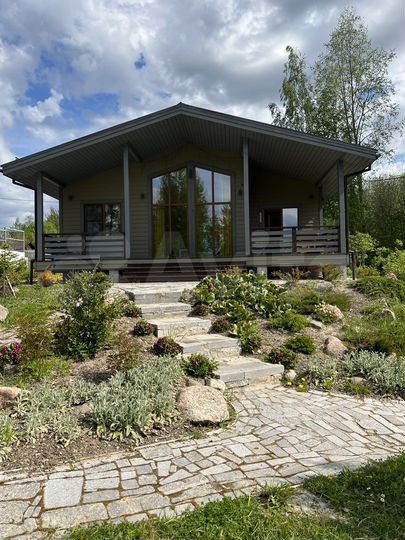 Коттедж 100 м² на участке 20 сот.