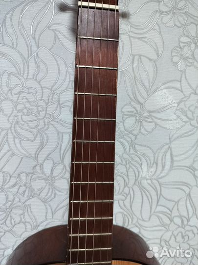 Акустическая гитара