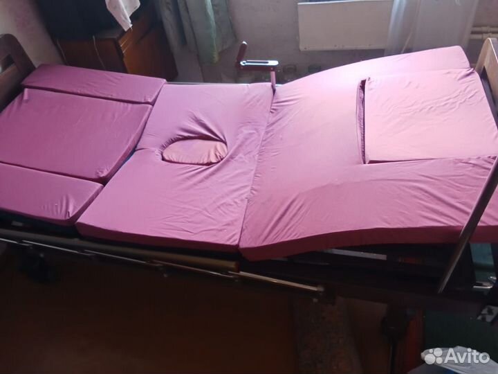 Функциональная медицинская кровать