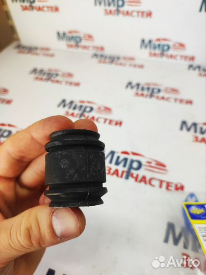 Сайлентблок renault duster