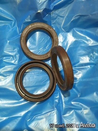 Сальник 30х42х7